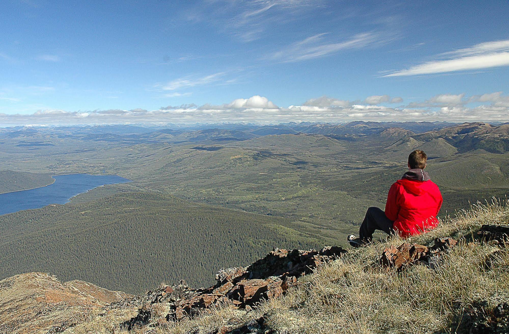 Inconnu Lodge Mcevoy Lake Exteriör bild